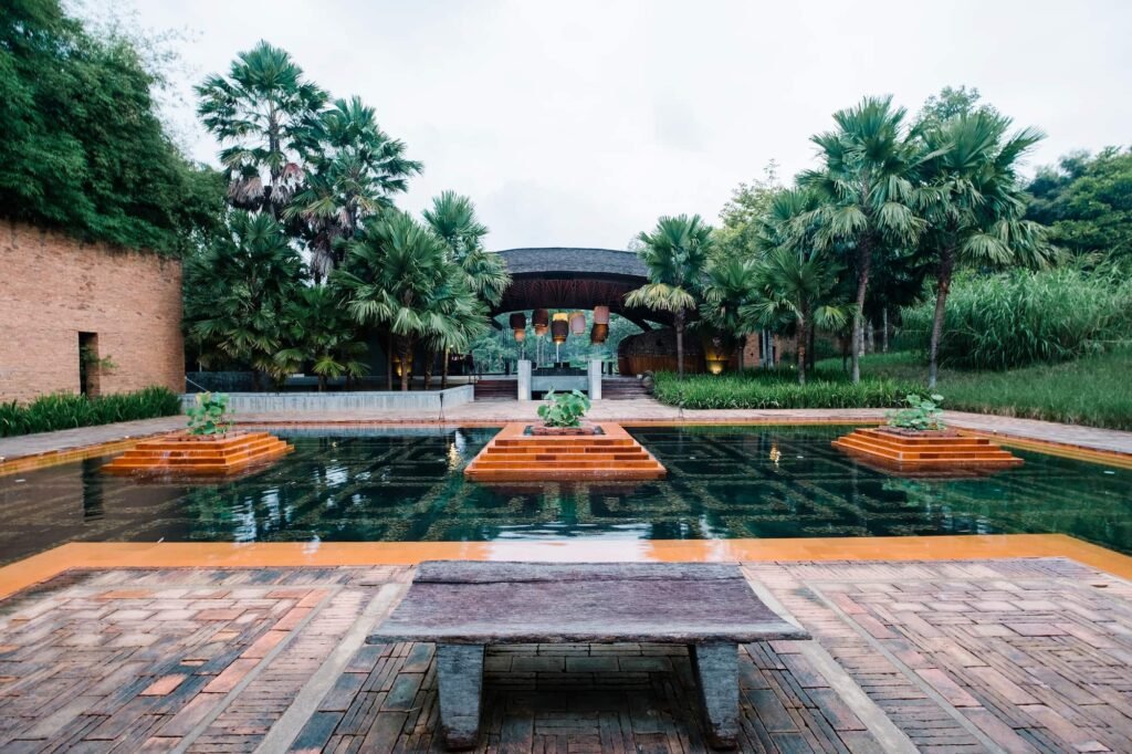 best swimming pools in dubai